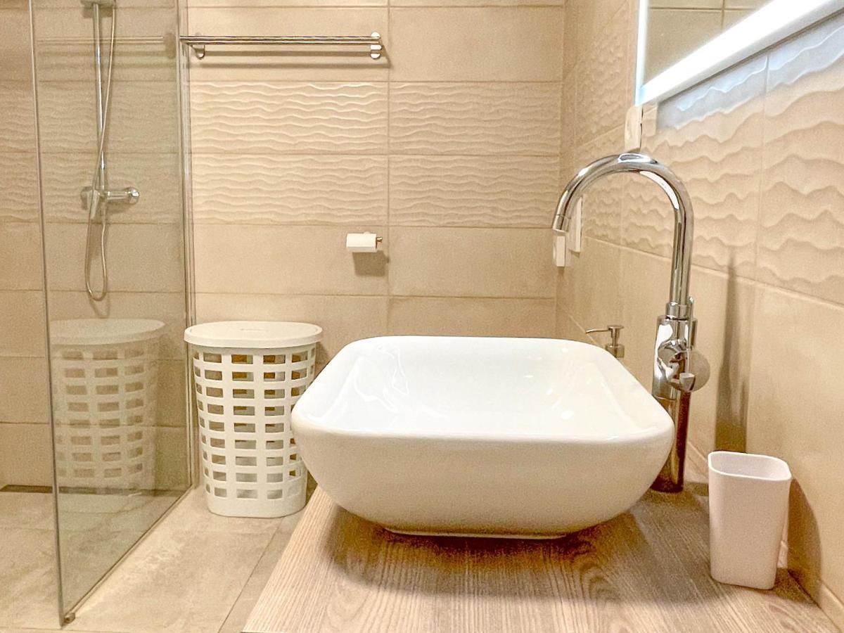 Salinea Apartments Secovlje Ngoại thất bức ảnh